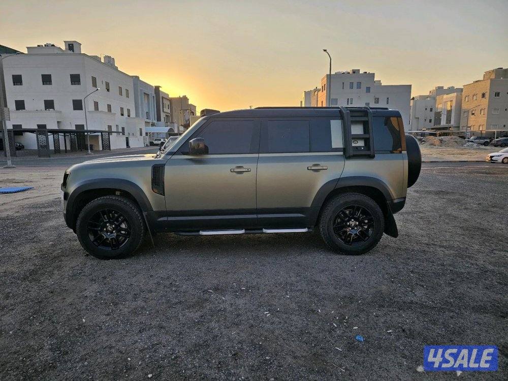 ديفيندر موديل 20211