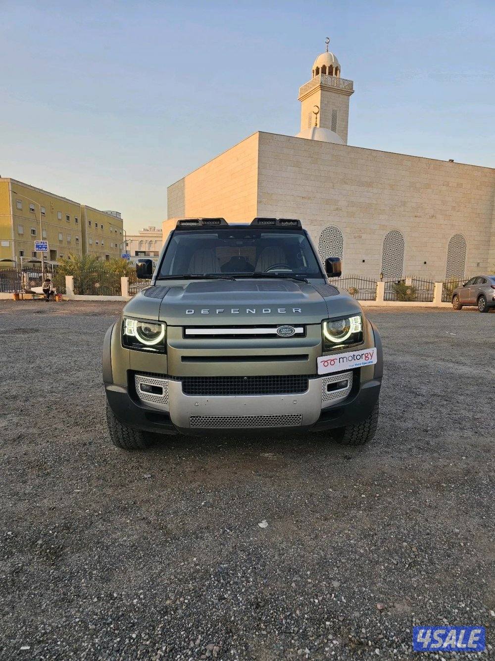 ديفيندر موديل 20212