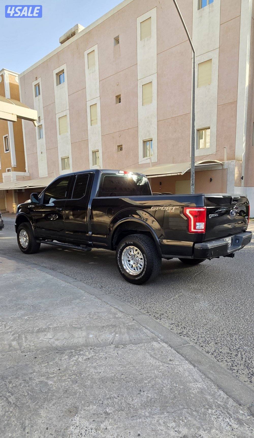 F150 ماشي ١٤٤2