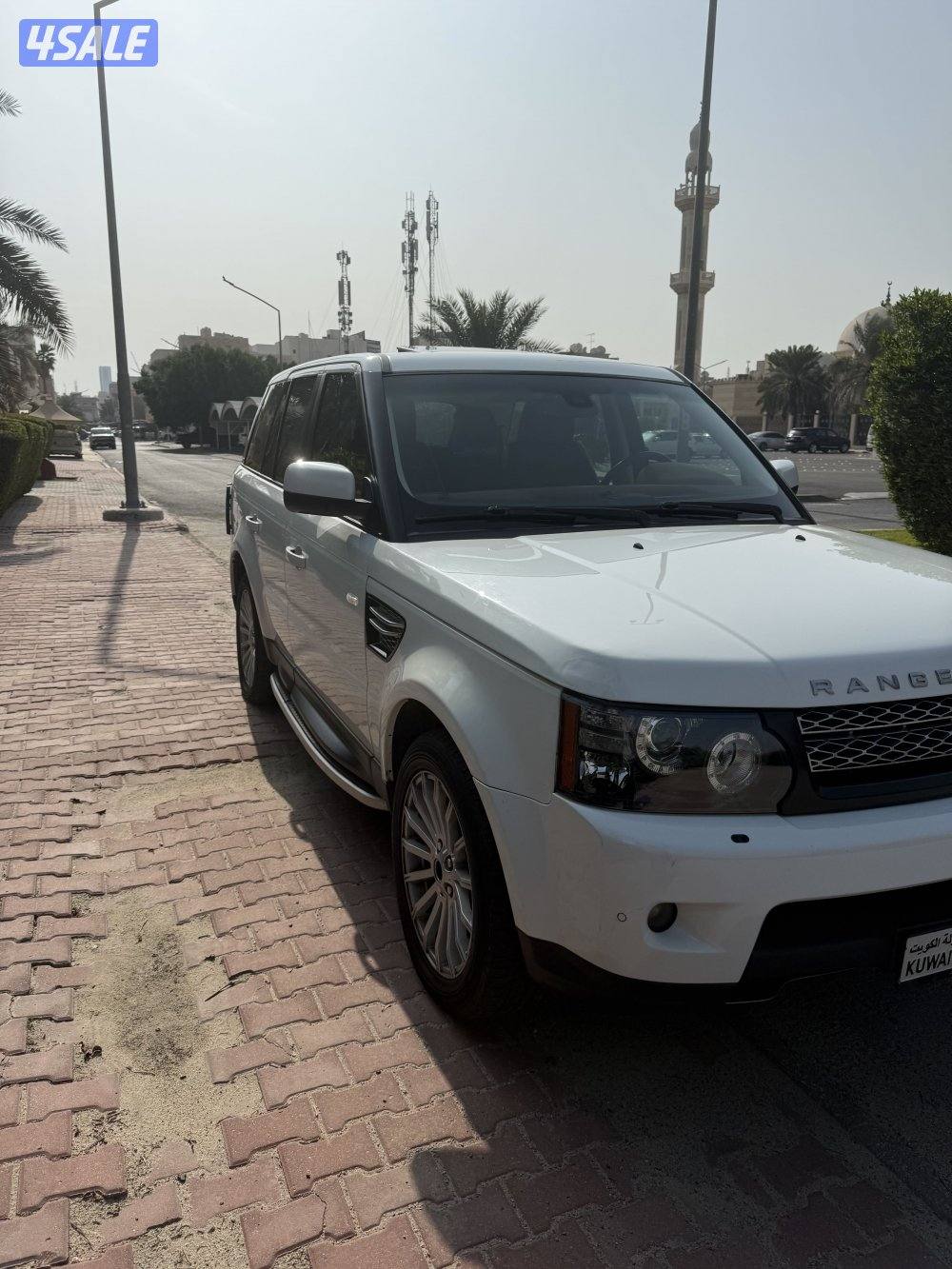 للبيع او للبدل للتغير ٢٠١٣ بحالة ممتازه0