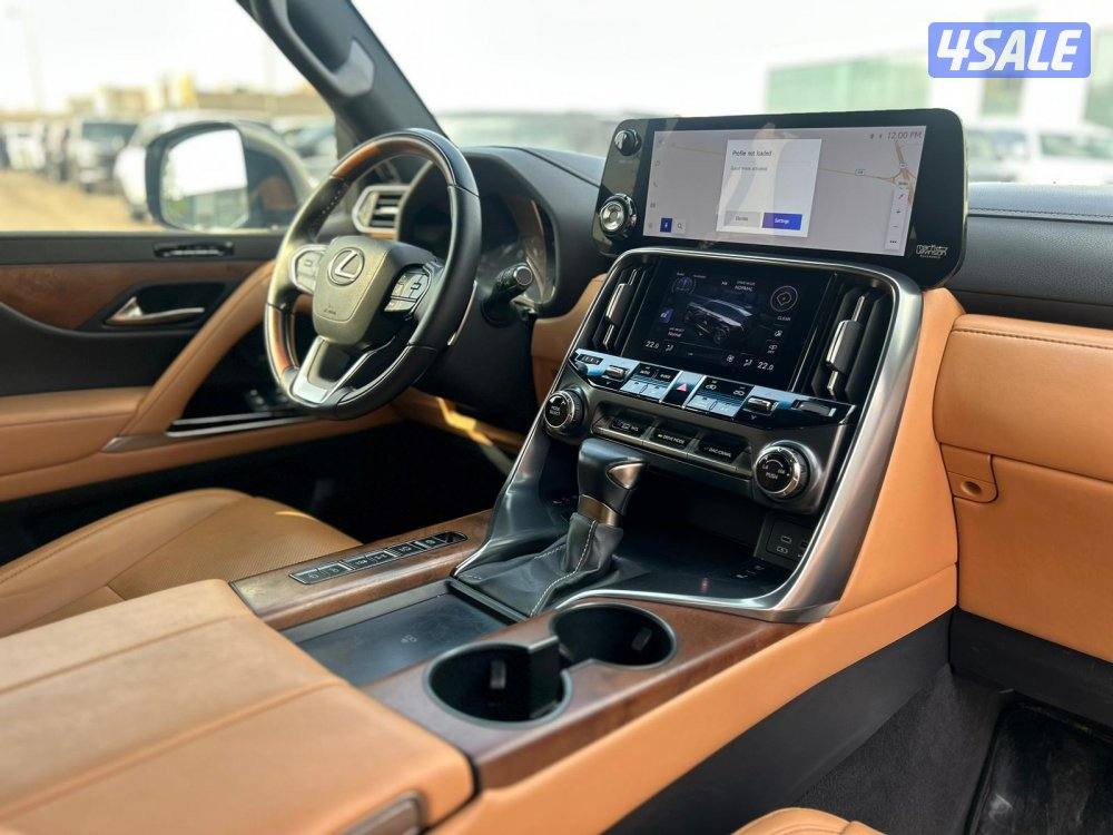 لكزس LX600 درجة اولى  twinturbo .V6 موديل  20224