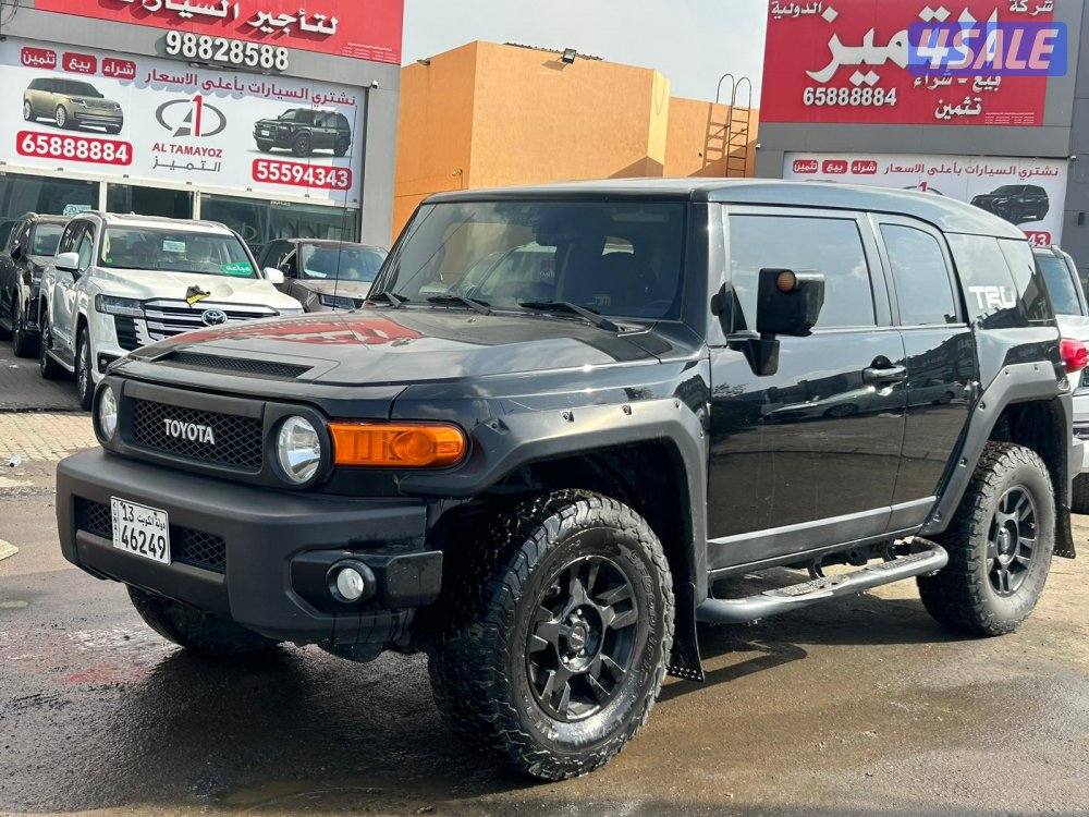 تويوتا FJ cruiser موديل 2015  ماشي 275.000 k.m  وارد الساير8