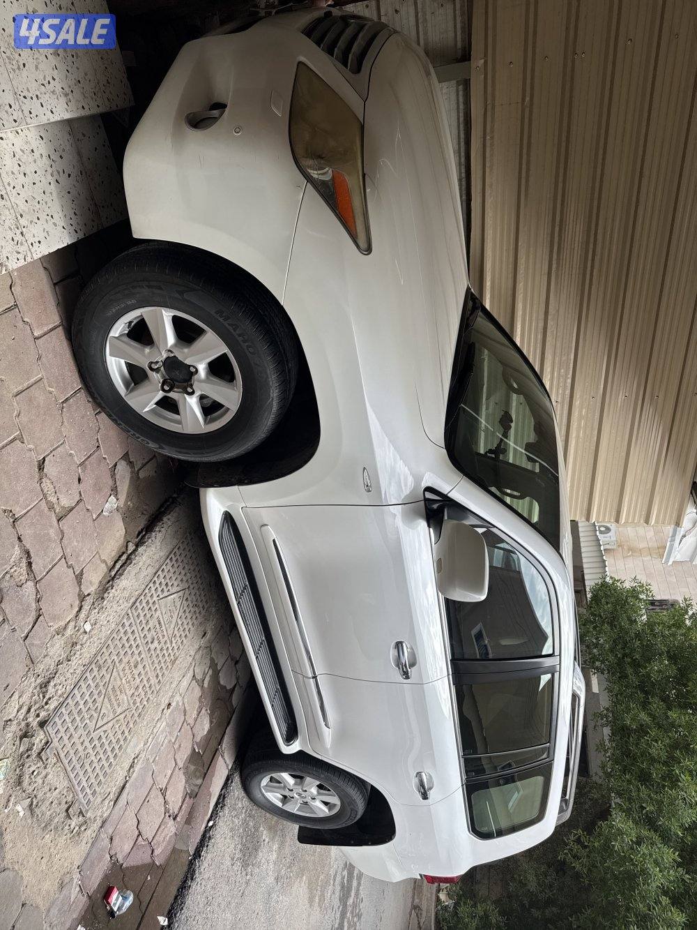 للبيع جيب لكزس0