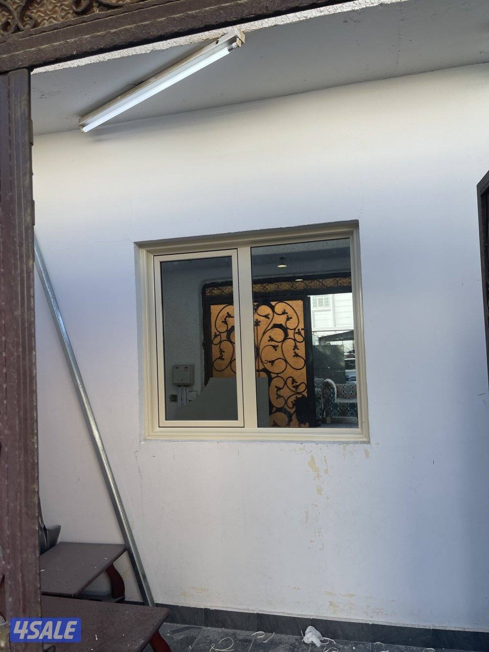 معلم المنیوم شتر13