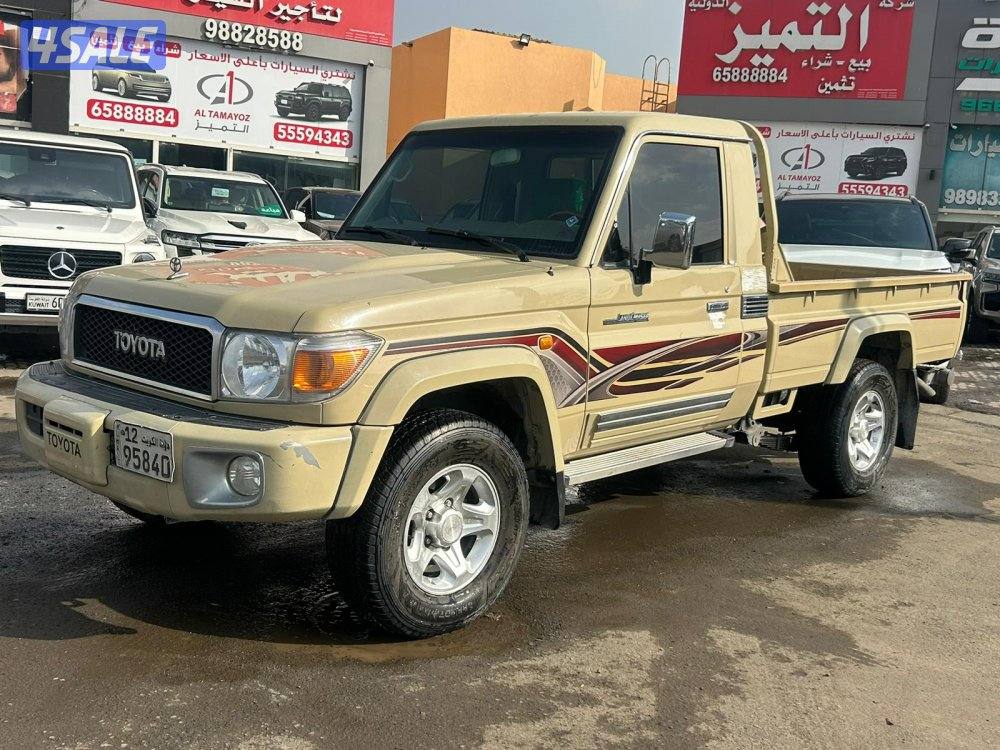 لاند كروزر شاص LX .V6  موديل 2014 ماشى 290.000 k.m  وارد الساير8