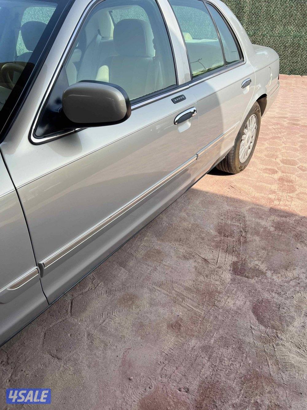 فورد ماركيز ٢٠٠٧ ماشي ٤٥٩ الف نضيف2