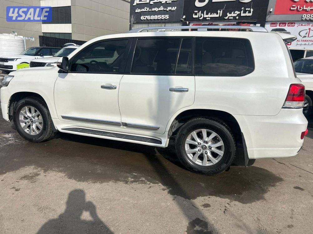 تويوتا لاند كروزر GX.R-V8 موديل 2018 ماشى 340.000 k.m واردالساير.3