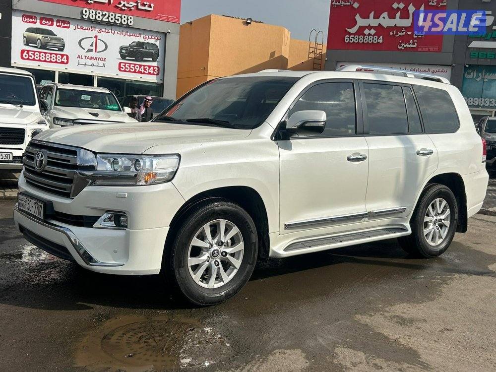 تويوتا لاند كروزر GX.R-V8 موديل 2018 ماشى 340.000 k.m واردالساير.8