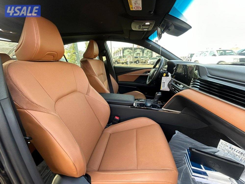 تويوتا  كامرى GLE موديل 2025 ماشى 18.000 k.m وارد الساير5