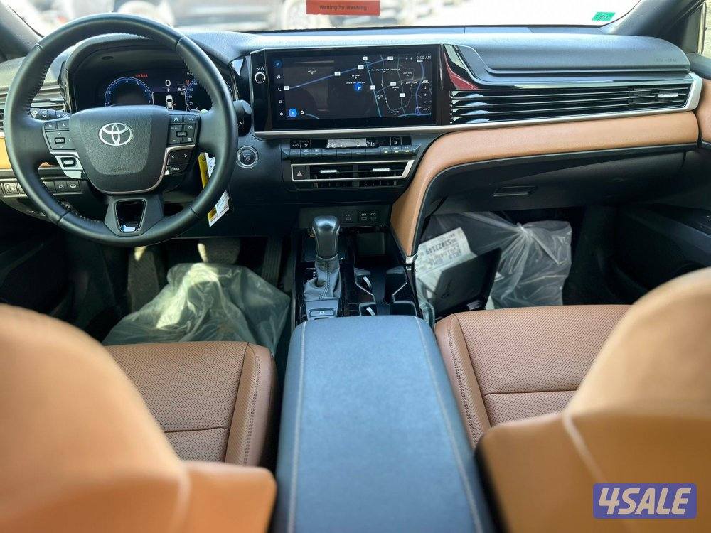 تويوتا  كامرى GLE موديل 2025 ماشى 18.000 k.m وارد الساير7