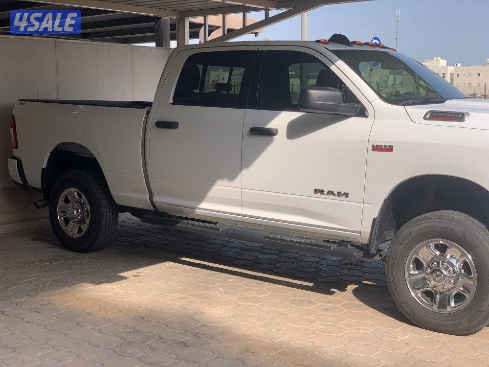 للبيع دوج رام HD4
