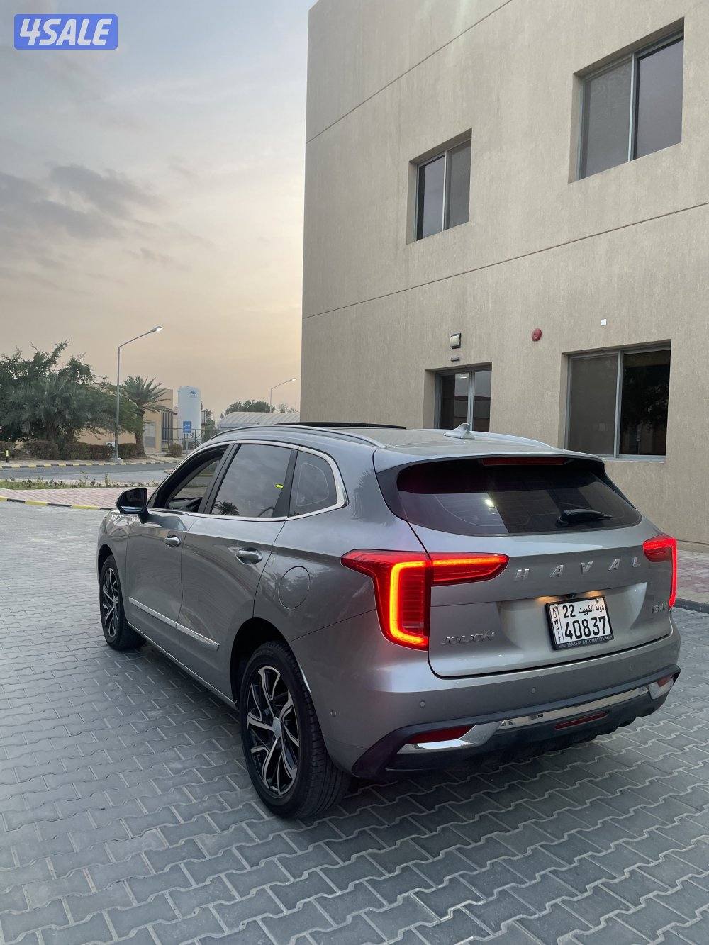 للبيع هفال جوليون ٢٠٢٣2