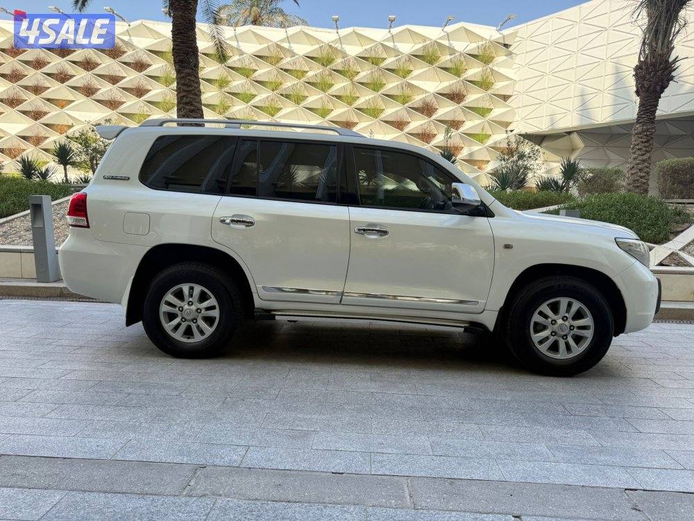 الساير 8 سلندر GXR بحالة نظيفة جدا6