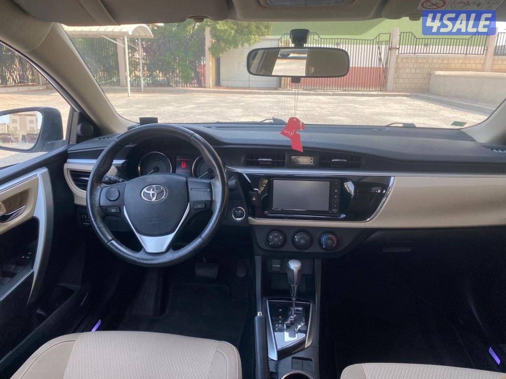 كرولا2015 عداد22 الف وارد الوكاله / فل اوبش/ مكينه 2.0 بحاله ممتازه5