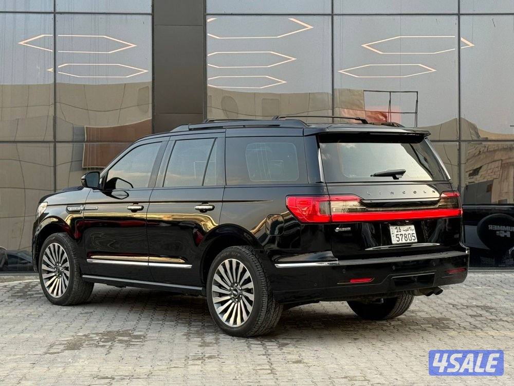 LINCOLN NAVIGATOR _2018 عداد 46 الف فقط4