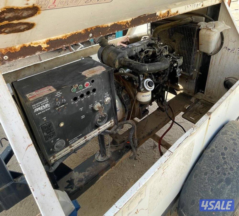 جنريتر متسوبيشي  ديزل كاتم للصوت يعطي صافي ٦٠٠٠ ويشغل وحدة طن ونص4