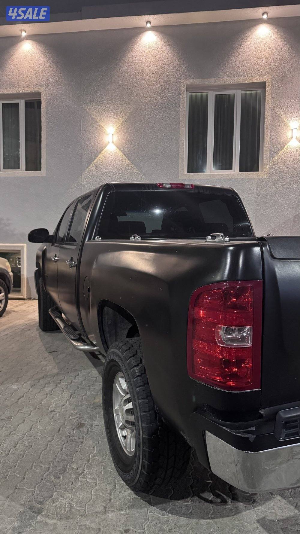 للبيع سلفرادو hd25001