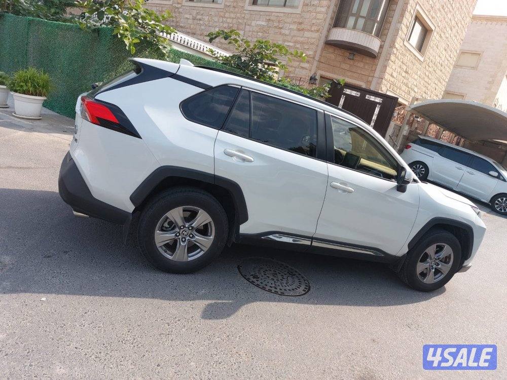 تويوتا راف 4  موديل 20231