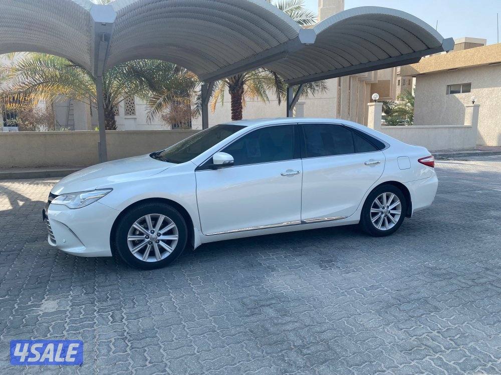 كامري GLX 2017 صبغ الوكاله عداد198 الف سيرفس منتظم وارد الوكاله3