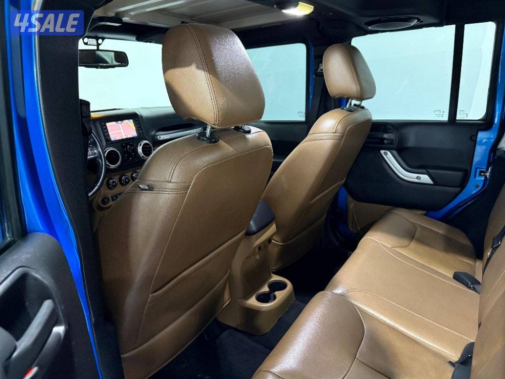 Jeep Wrangler Sahara4