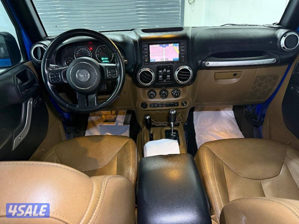 Jeep Wrangler Sahara7