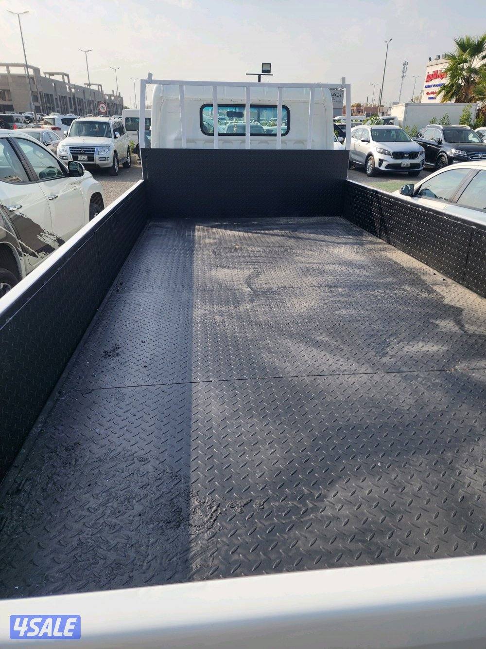 متسوبيشي هاف لوري5