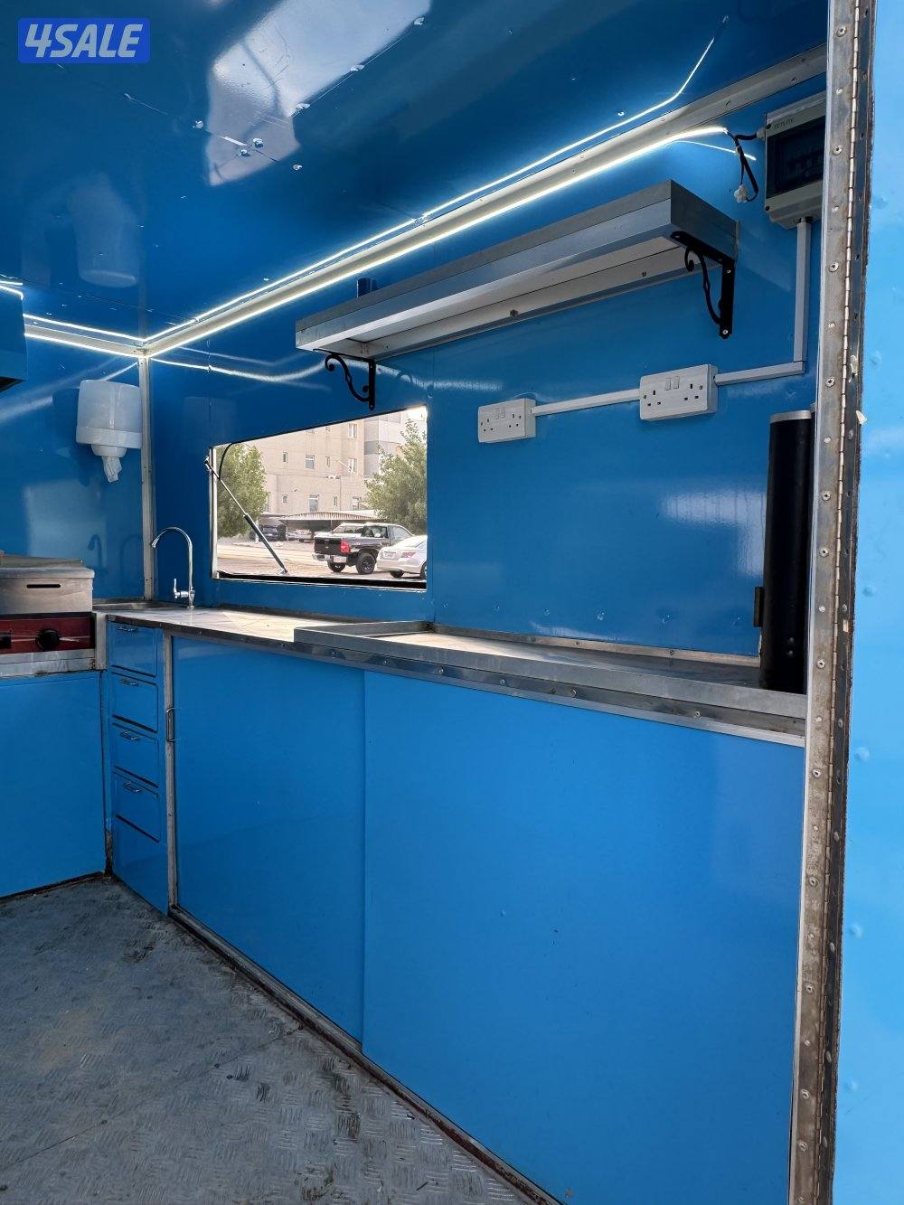 للبيع فود ترك قلص5