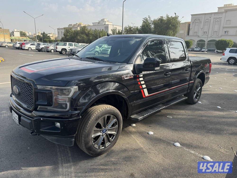 Ford F150 Lariat sport 4*4 / V80