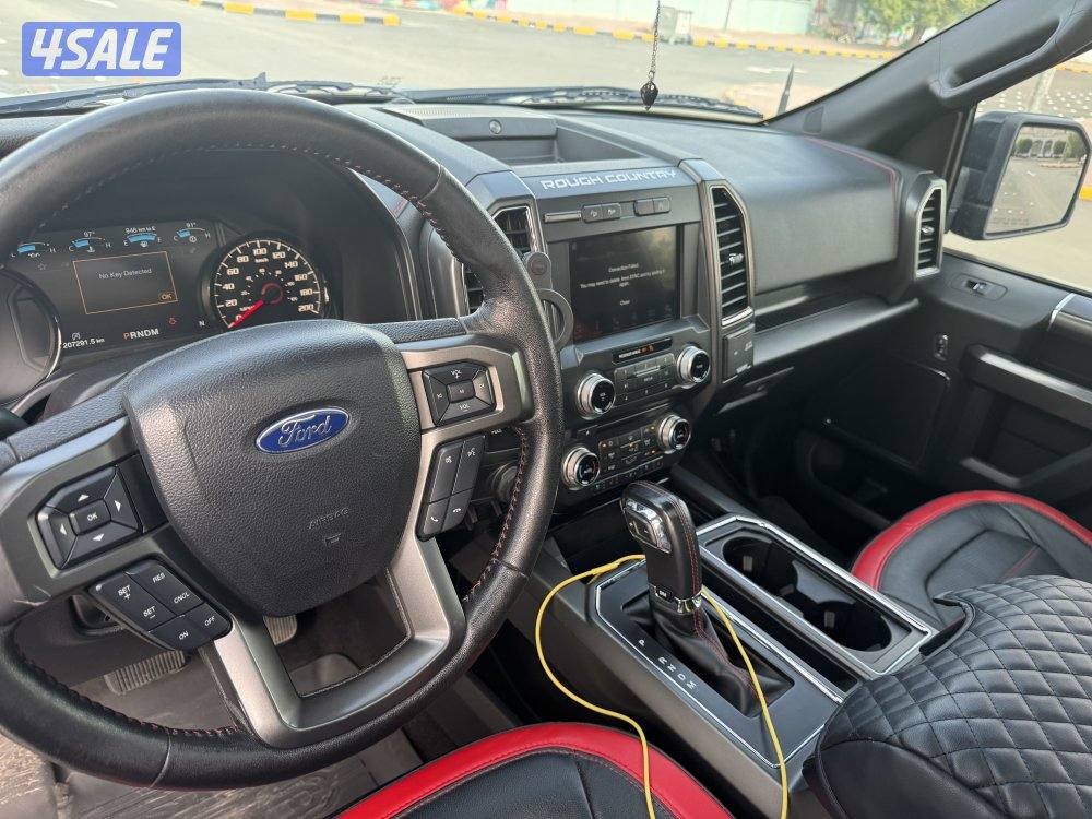 Ford F150 Lariat sport 4*4 / V83