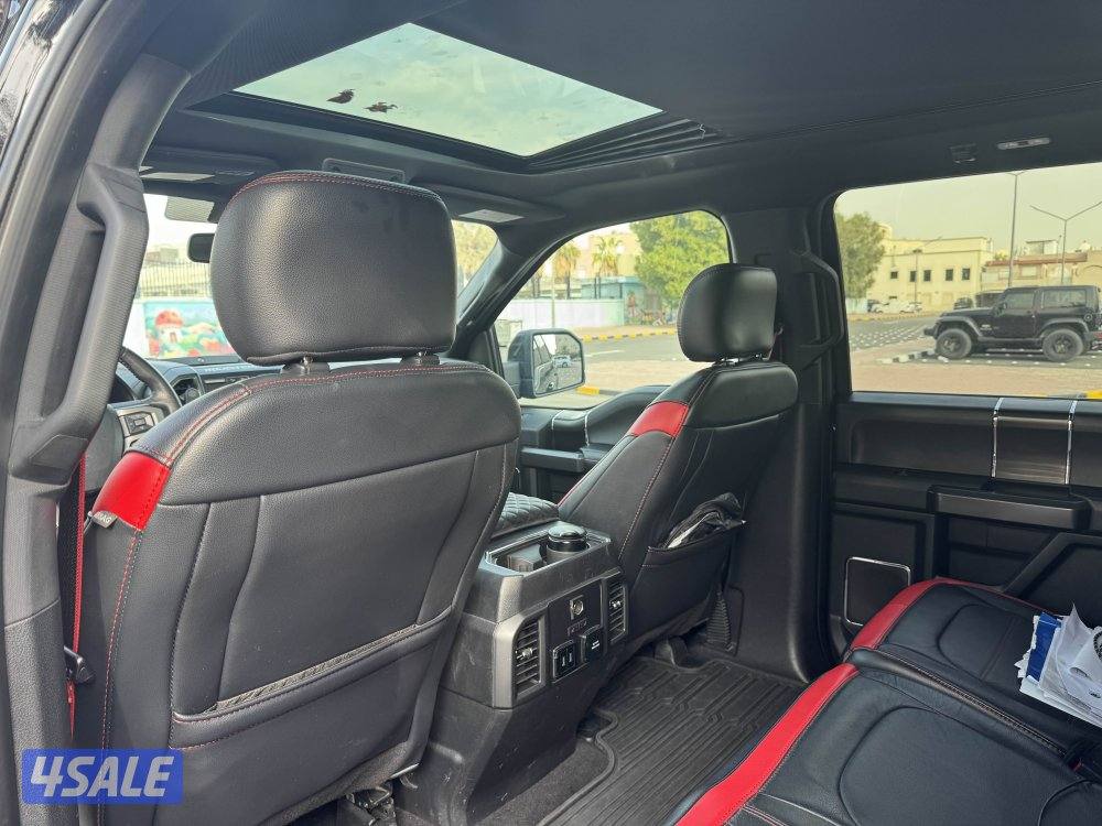 Ford F150 Lariat sport 4*4 / V89