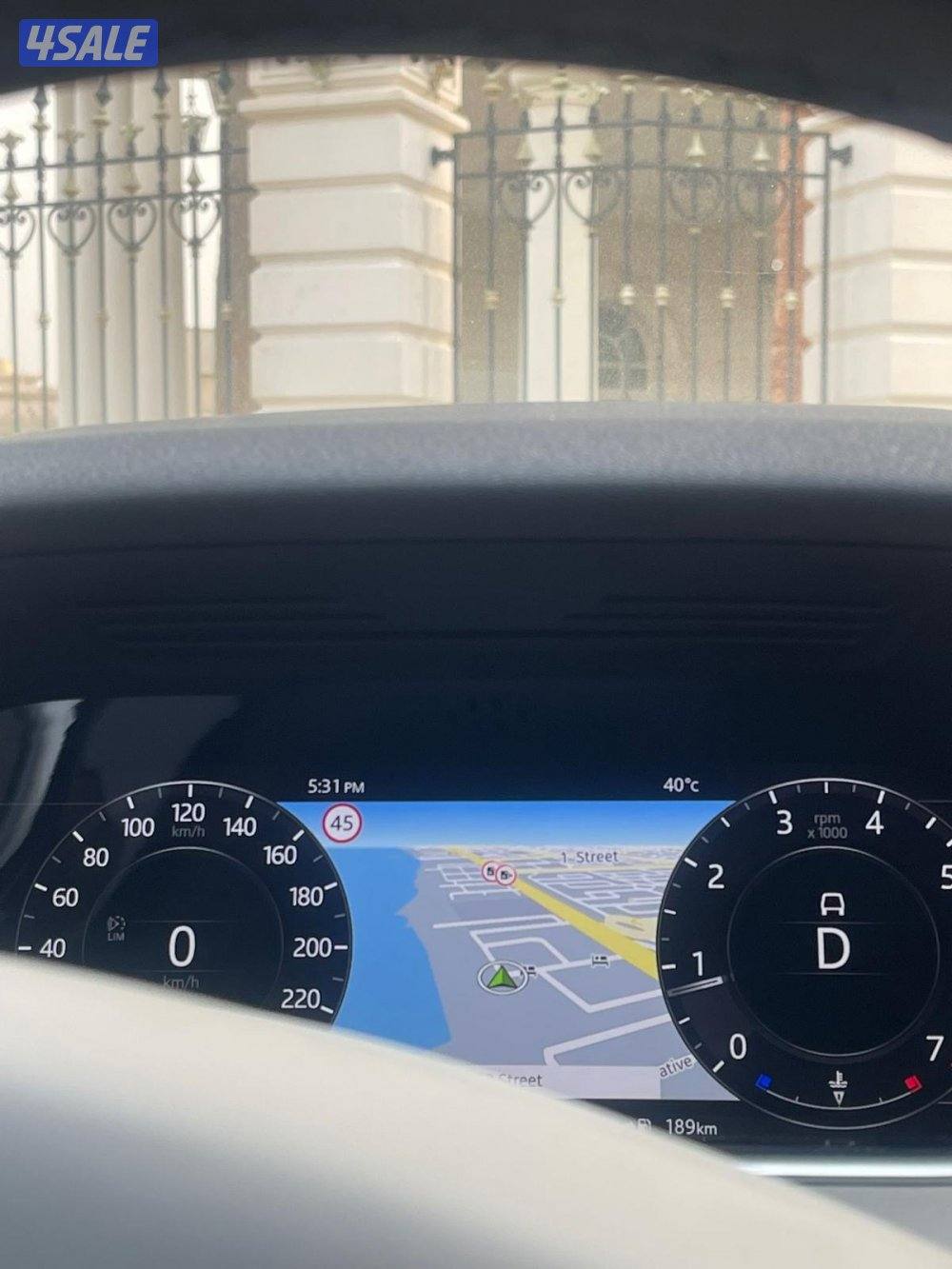 للبيع رنج روفر ايفوك فل اوبشن موديل ٢٠٢٠8