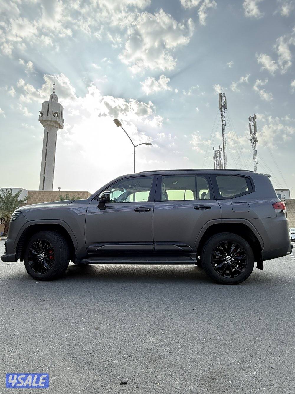 للبيع لاندكروزر 2023 ، Aero S تنفس طبيعي1