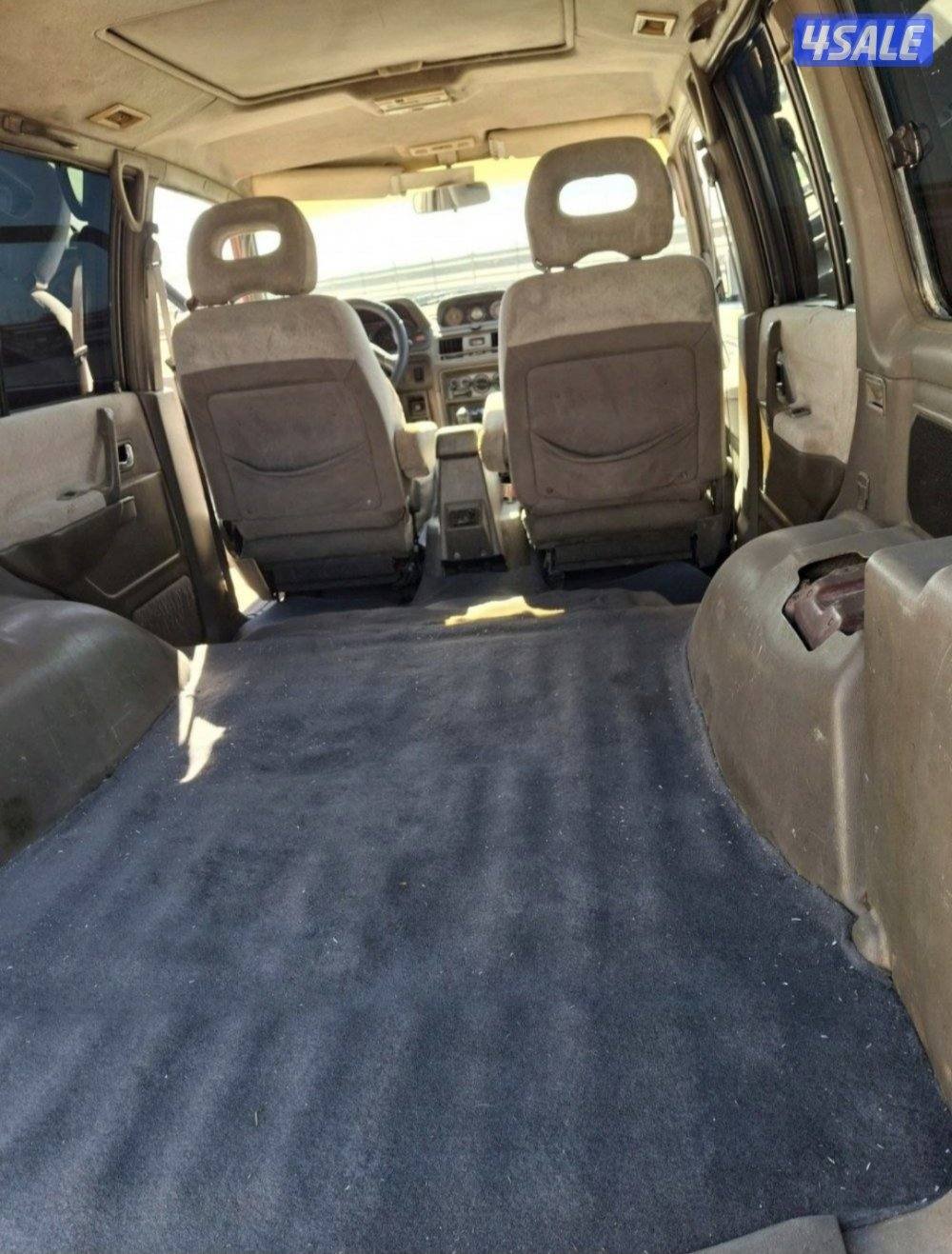 للبيع باجيرو موديل 98 قير عادي اساس6