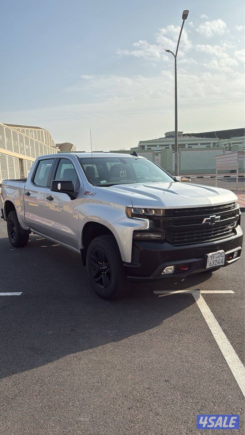 للبيع تريل بوس غمارتين ٢٠٢١0