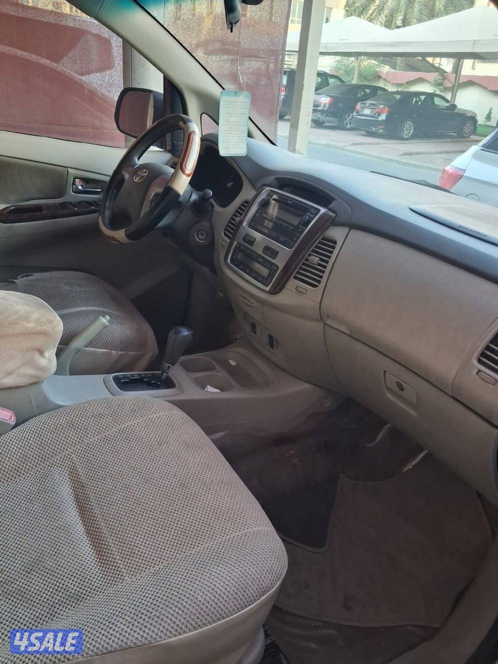 للبيع تويوتا أنوفا5