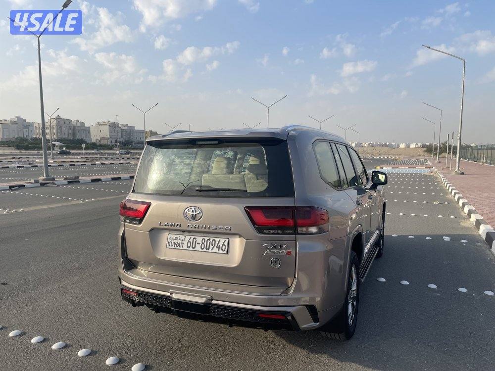 لاندكروزر 2022 GXR ايرو اس  صبغ الوكاله1