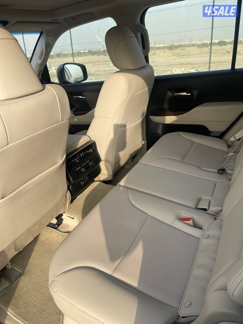 لاندكروزر 2022 GXR ايرو اس  صبغ الوكاله3