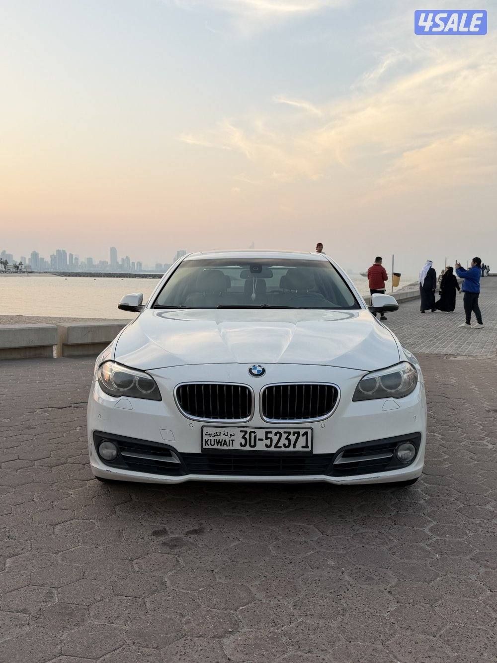 بي ام 520i موديل 2015 كامل المواصفات 4 سلندر وارد الوكالة شرط الفحص2