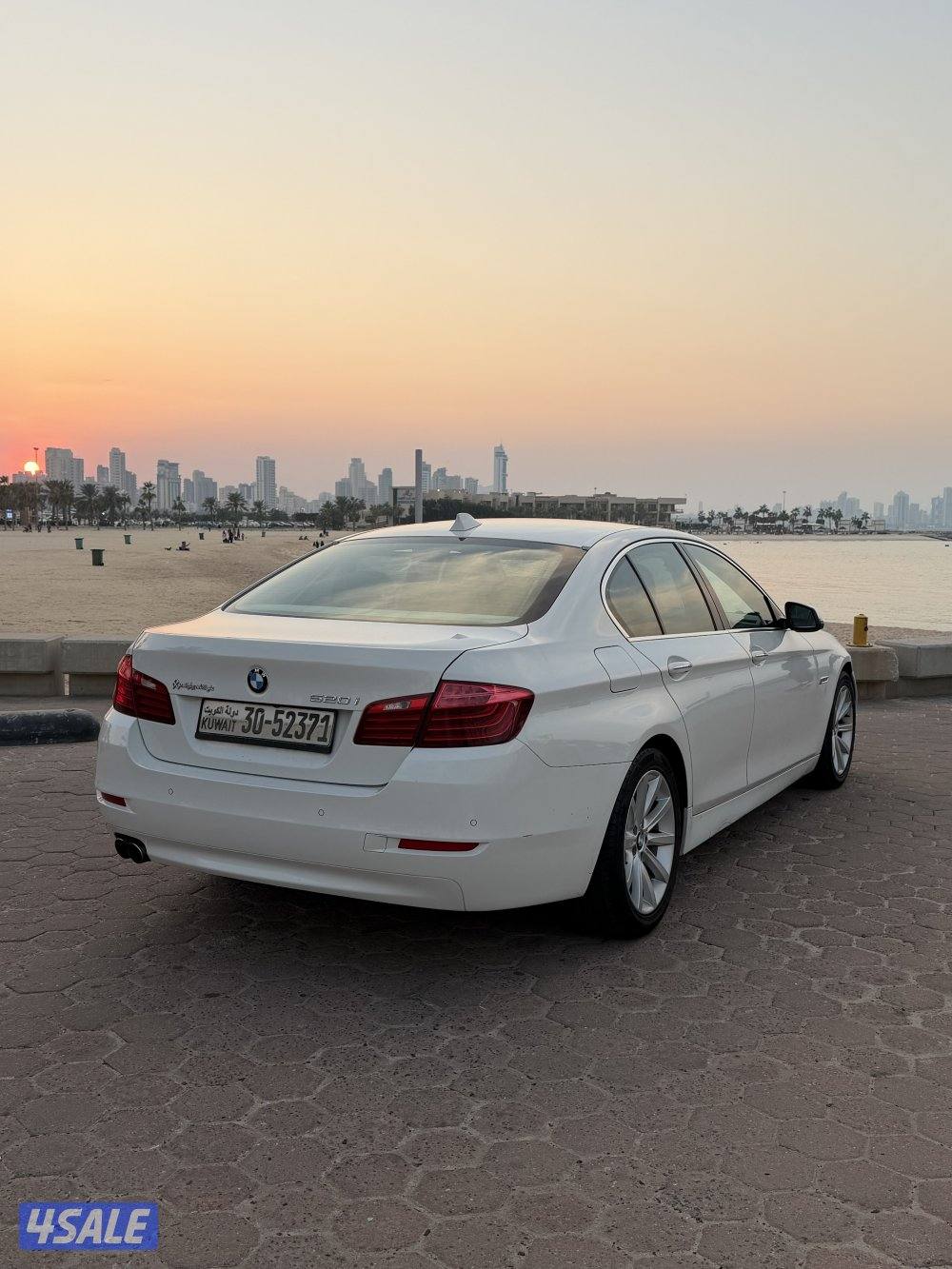 بي ام 520i موديل 2015 كامل المواصفات 4 سلندر وارد الوكالة شرط الفحص3