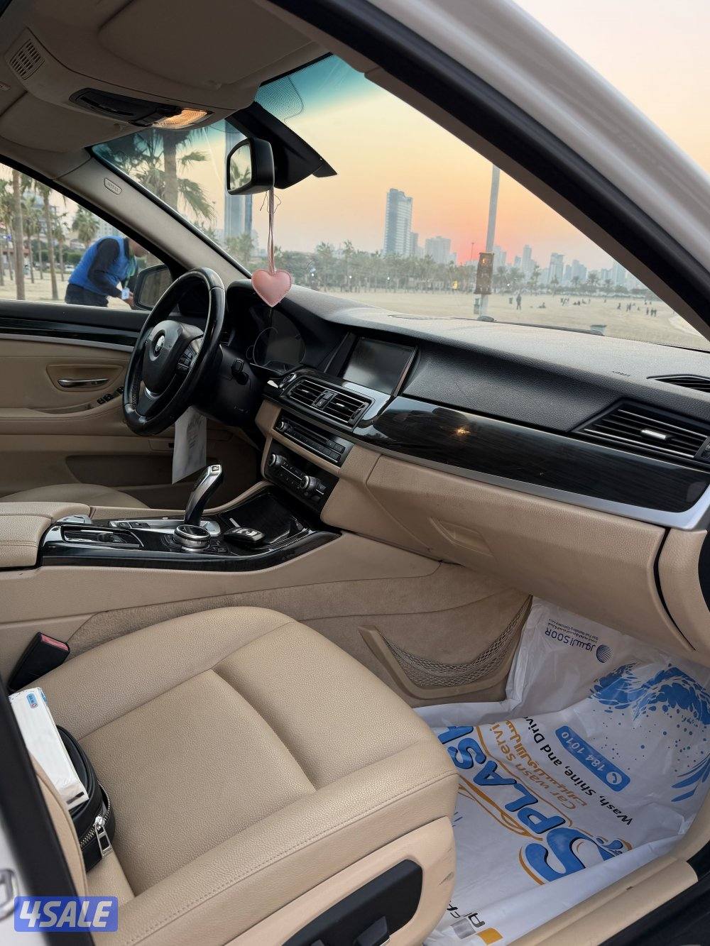 بي ام 520i موديل 2015 كامل المواصفات 4 سلندر وارد الوكالة شرط الفحص9