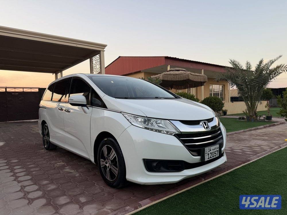 هوندا اوديسي من النوادرماشي 97 الف وكالة1