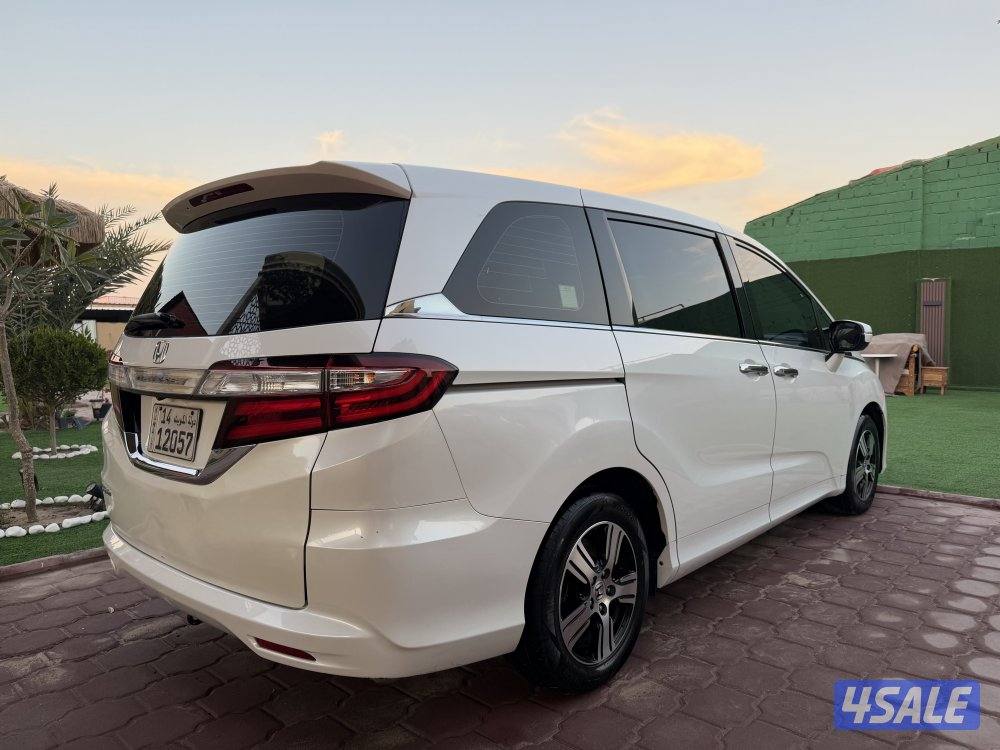 هوندا اوديسي من النوادرماشي 97 الف وكالة7
