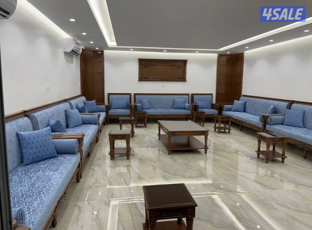 تفصيل وتنجيد ديوانيات ومساند وجلسات وكنب وكل الستاير وسجاد12