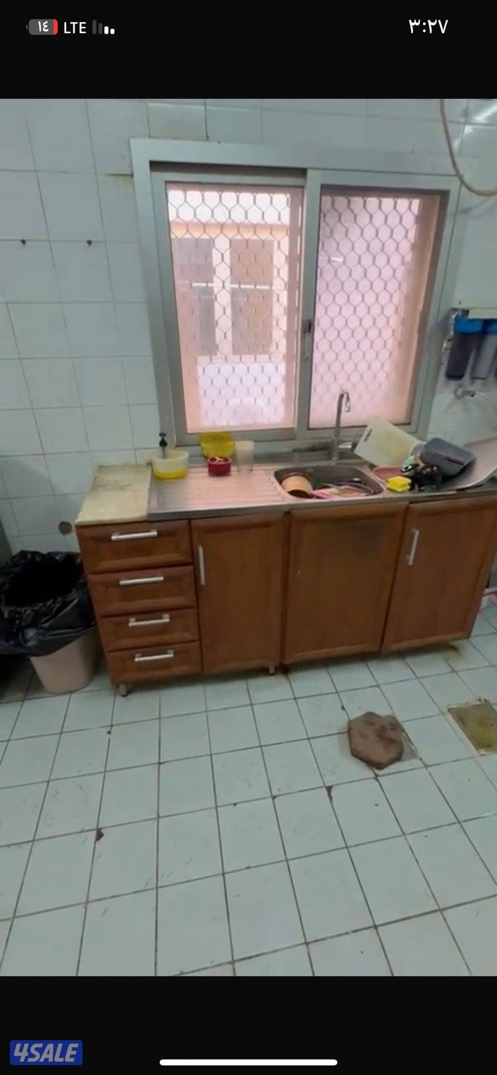 للبيع مطبخ الاستلام من الحوش جاهز لنقل  ام الهيمان3