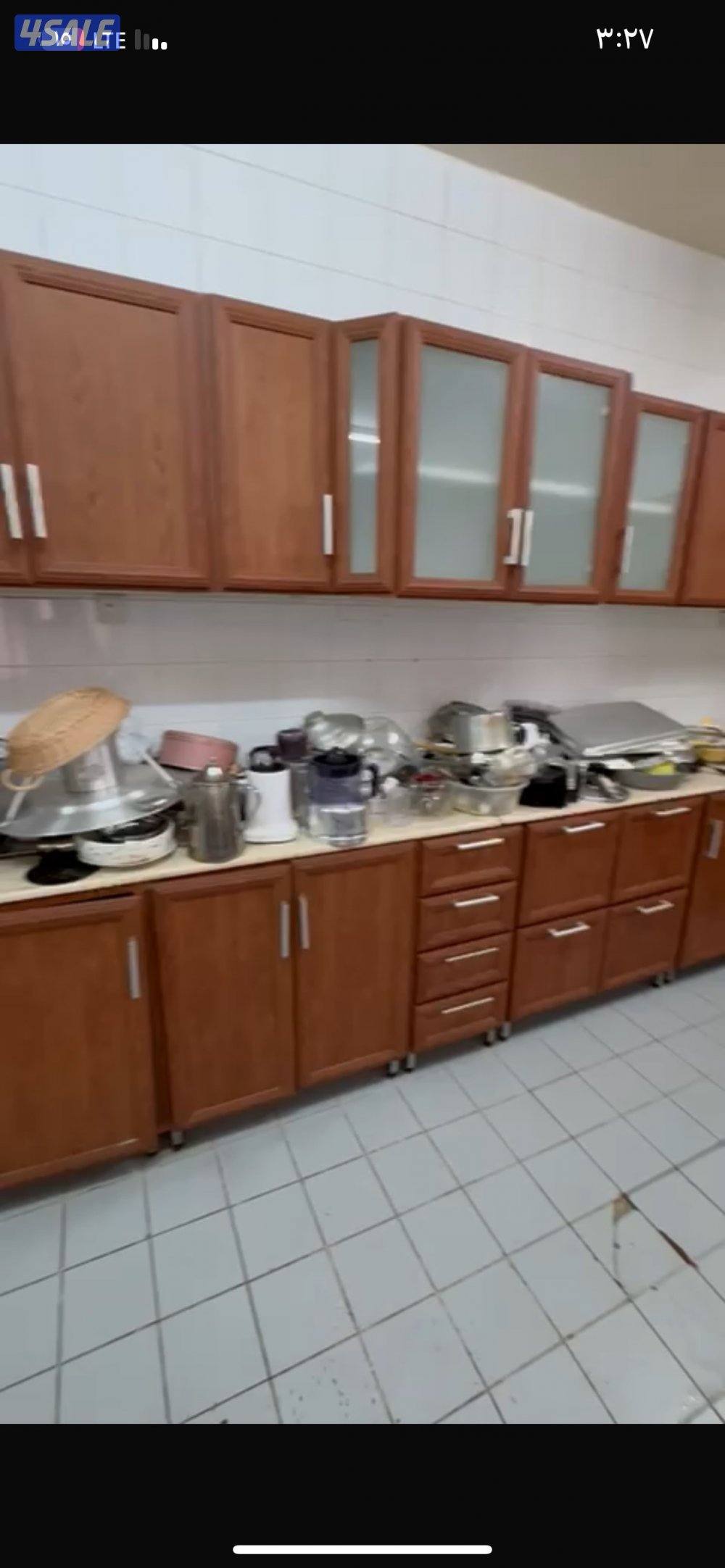 للبيع مطبخ الاستلام من الحوش جاهز لنقل  ام الهيمان4