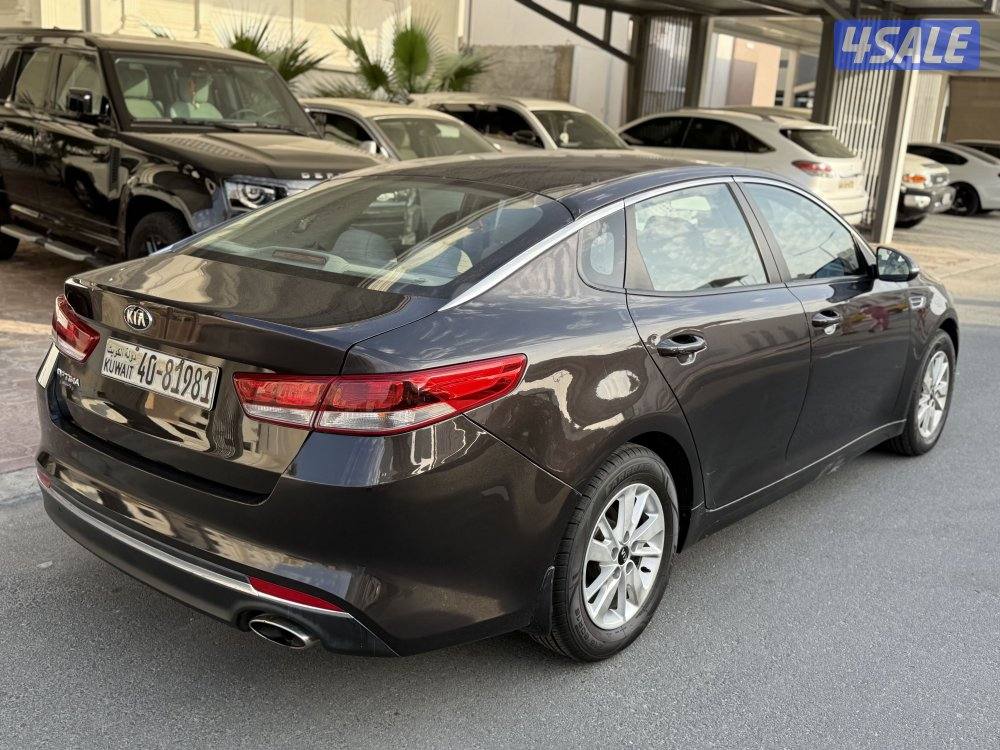 كيا أوبتيما 2018 / 167km4