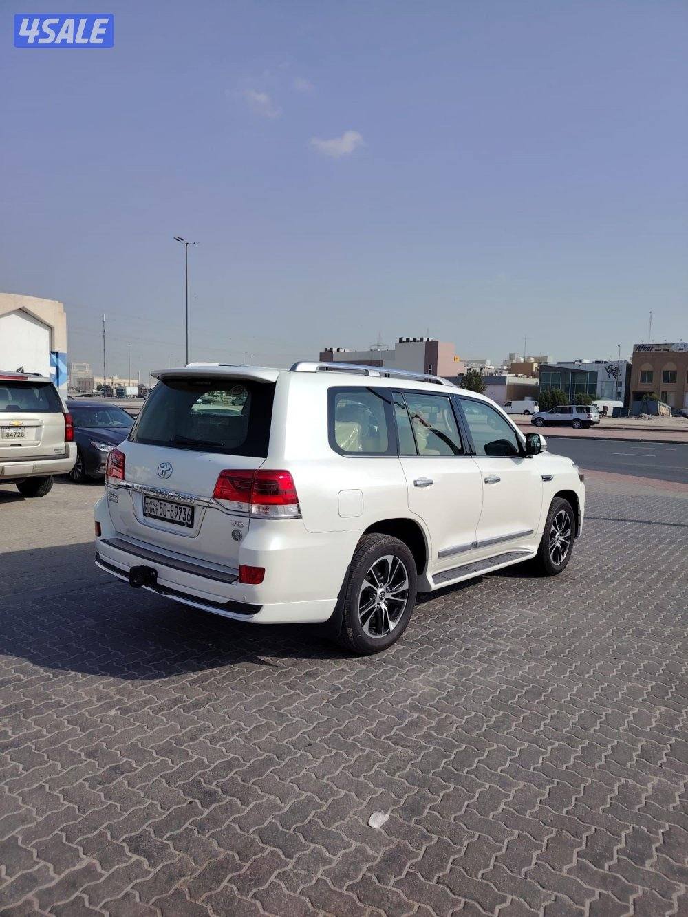 لاند كروز تورينق 2021 جلد بحاله الوكاله عداد 59 الف2