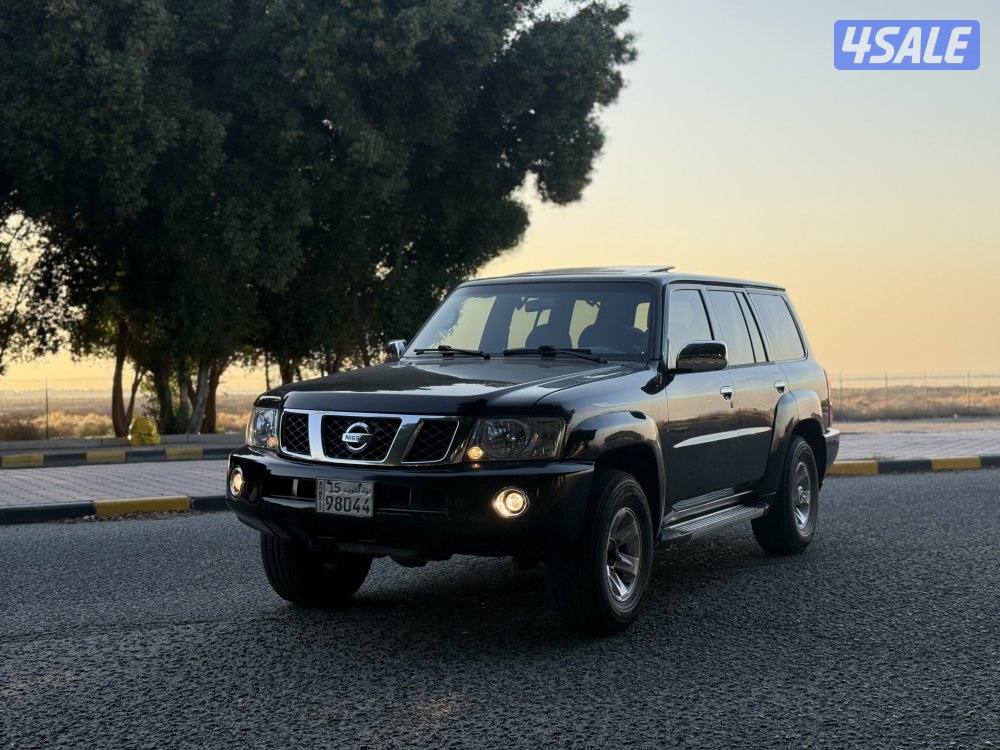 للبيع نيسان سفاري 2017 قير عادي اساس2