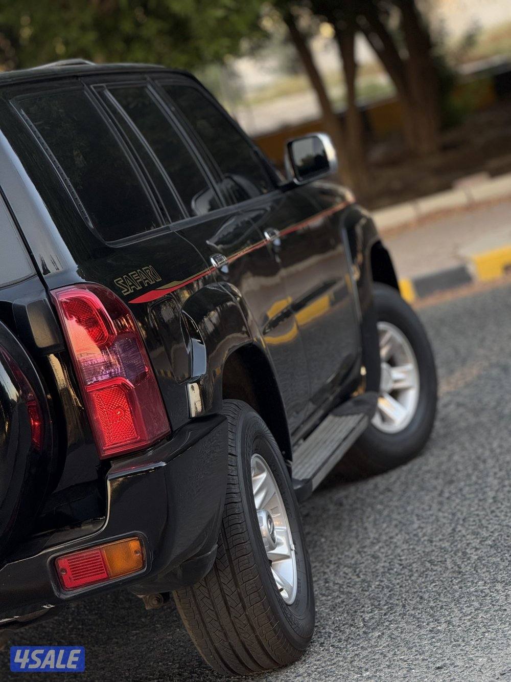 للبيع نيسان سفاري 2017 قير عادي اساس4