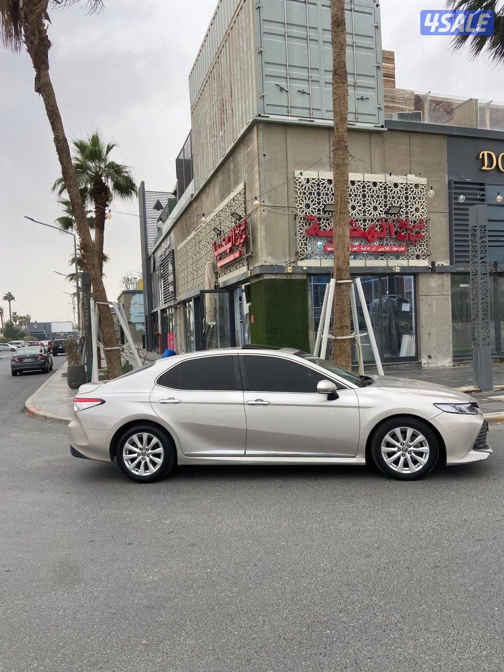 للبيع كامري كامل المواصفات 4 سلندر5